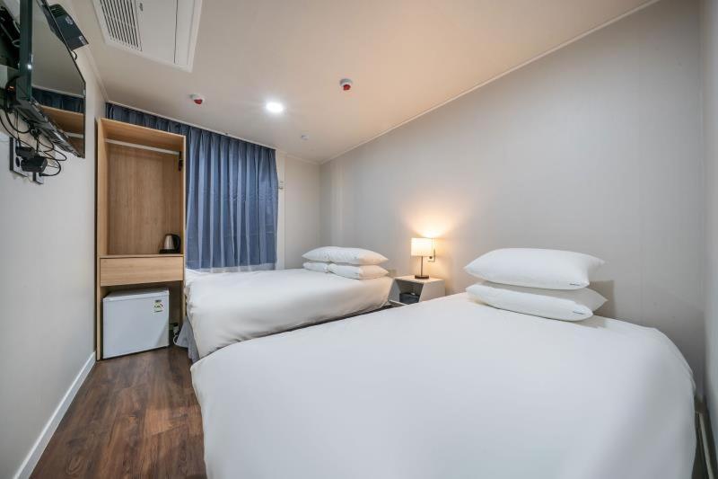 MAYONE HOTEL Myeongdong Seoul Ngoại thất bức ảnh