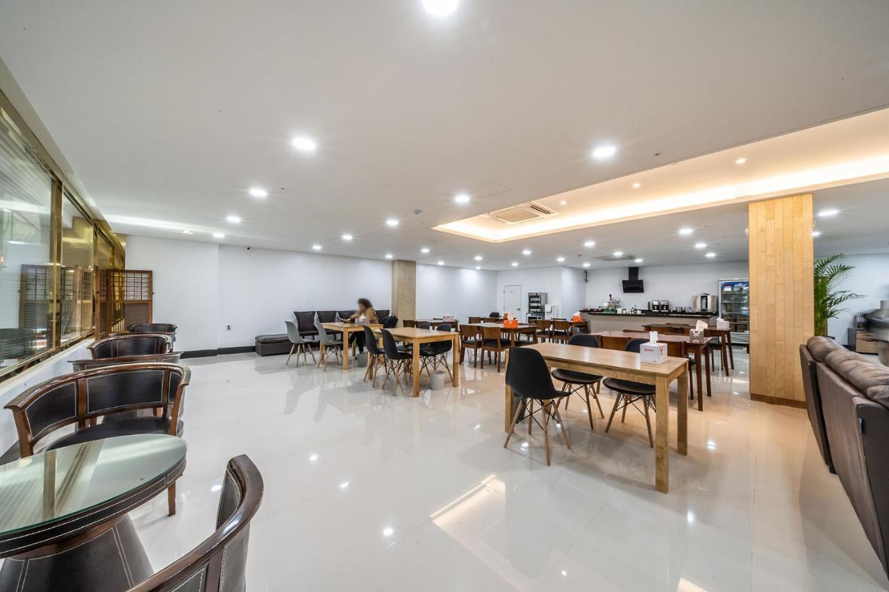 MAYONE HOTEL Myeongdong Seoul Ngoại thất bức ảnh